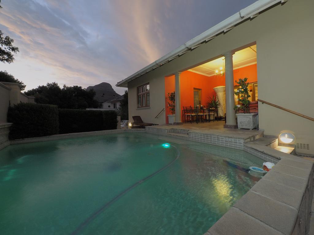 Redbourne Hilldrop Guesthouse B&B Cape Town Ngoại thất bức ảnh